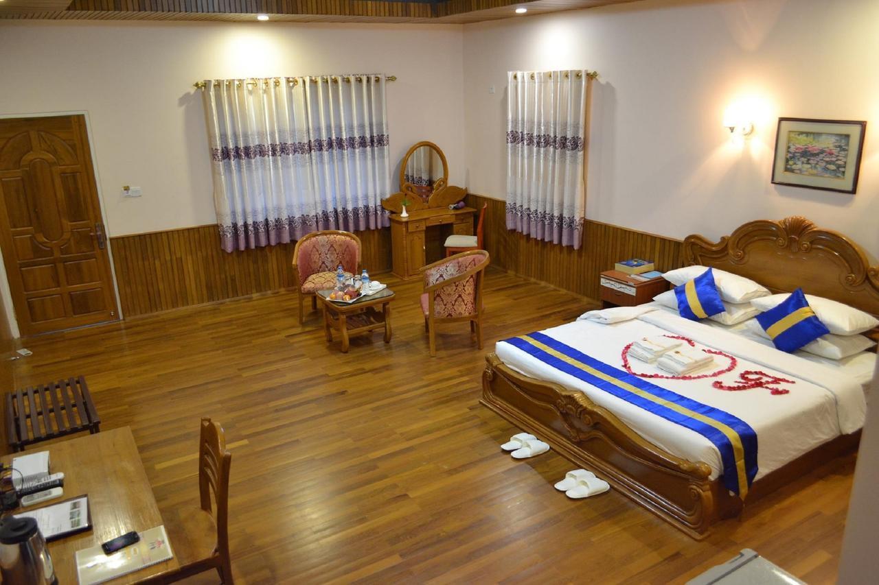 Famous Hotel Bago Bago