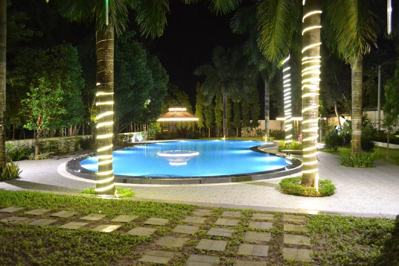 Famous Hotel Bago Hotel 3*