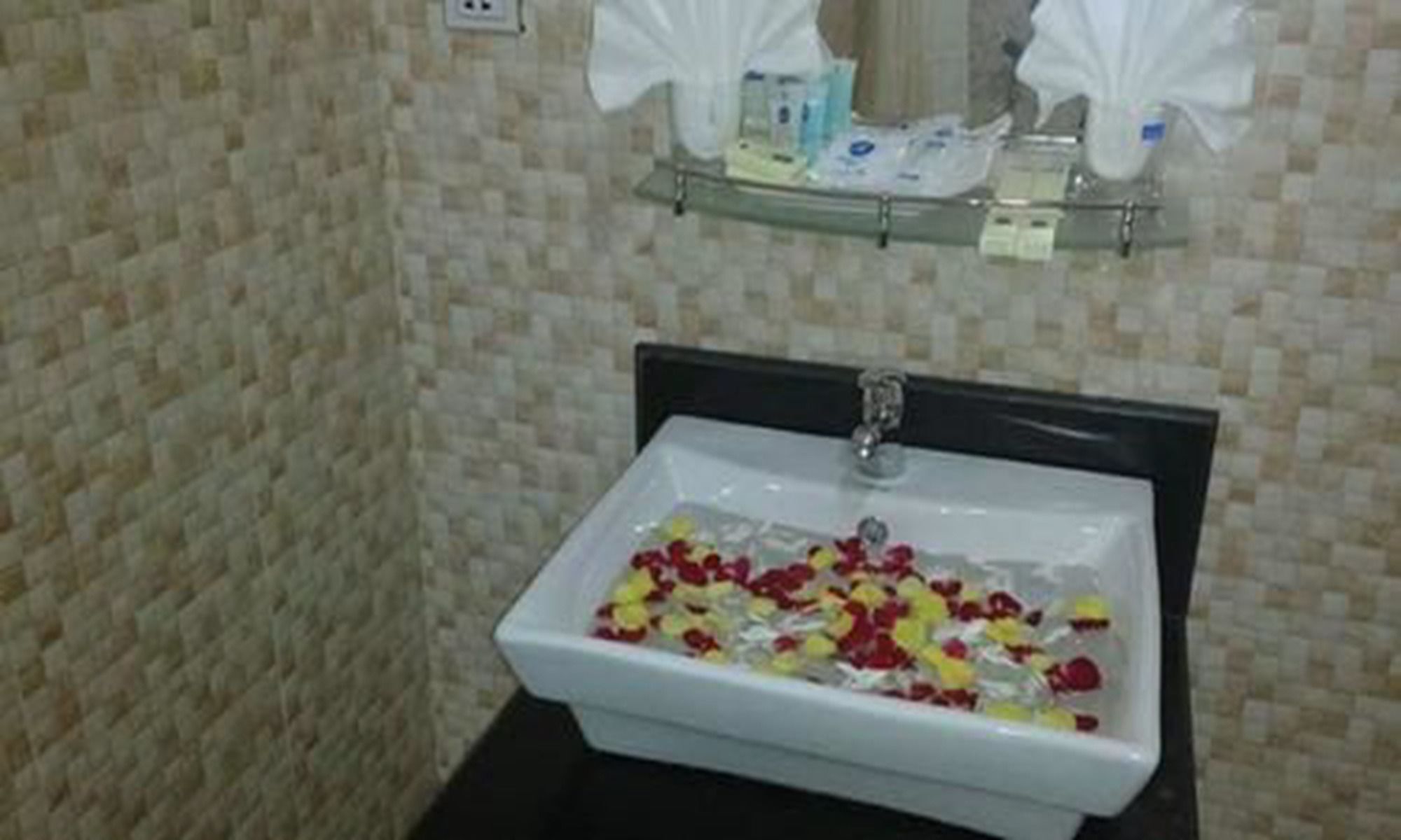 Famous Hotel Bago